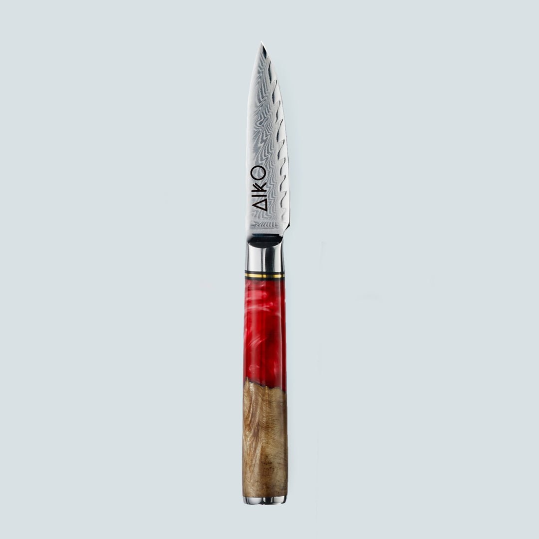 Aiko Red (あいこ, アイコ) Damaskus stålkniv med färgat rött hartshandtag