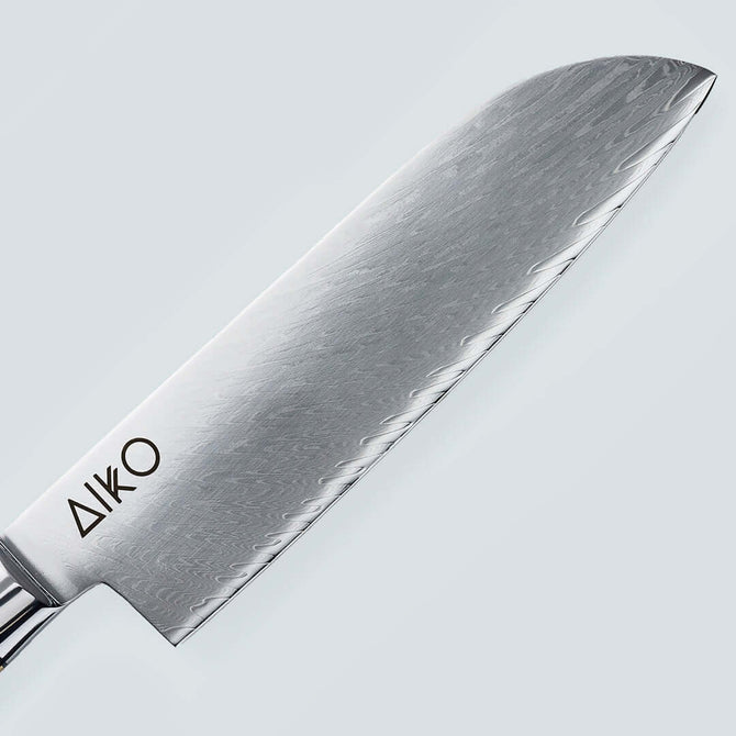 Aiko blå Damaskus stålkniv med färgat blått hartshandtag